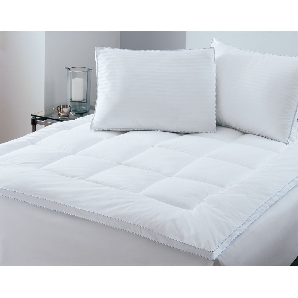 Alastairs Polyester Ball Mattress Topper