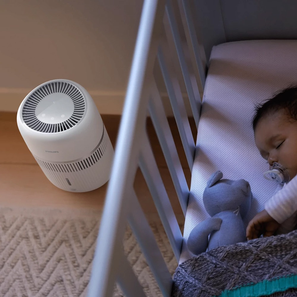Humidifies the air hygienically