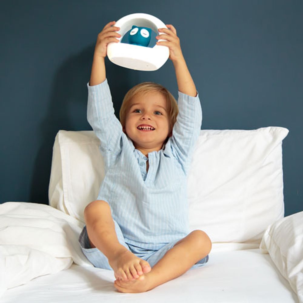 ZAZU Lou the Owl Nightlight with Voice Activation Lifestyle