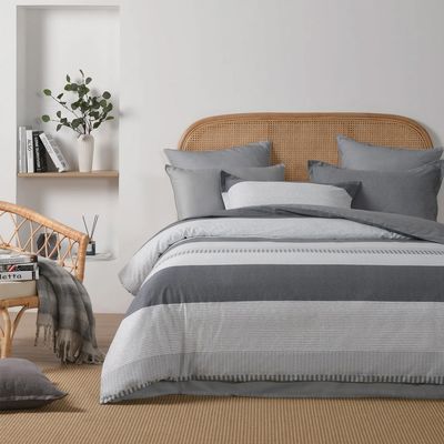 Dreamaker Artarmon 100% Cotton Reversible Quilt Cover Set
