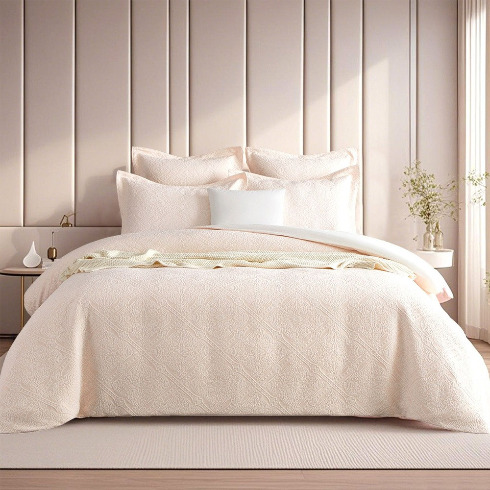 Renee Taylor Bella Jacquard Quilt Cover Set