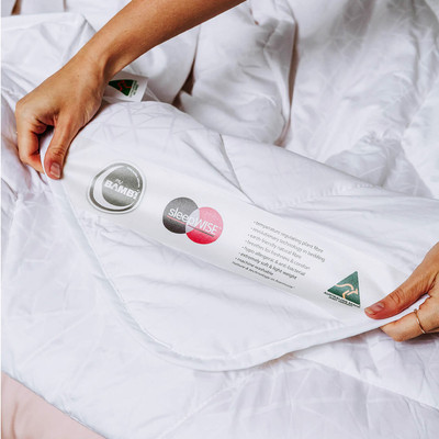 Bambi SleepWise Thermoregulation All Seasons Quilt