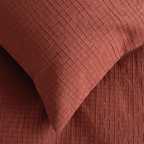 Bambury Trellis Jacquard Reversible Quilt Cover Set Feature 2