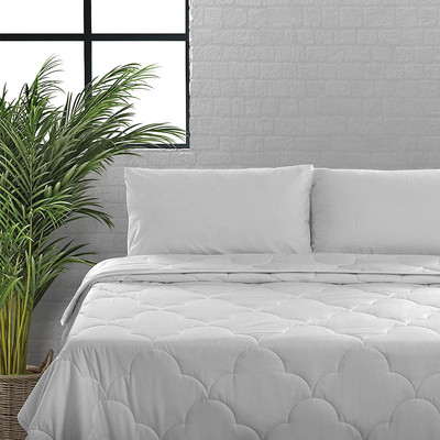 Warm Winter Weight Cotton Quilt 450gsm Base Image