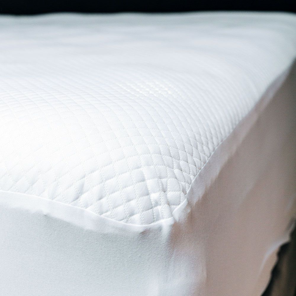 Bambi SleepWise Thermoregulation Waterproof Mattress Protector 2