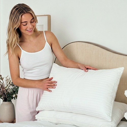 Sheridan pillow dobby stripe cover detail