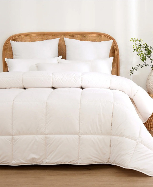 Dreamaker Super Warm 600gsm Australian Washable Wool Quilt