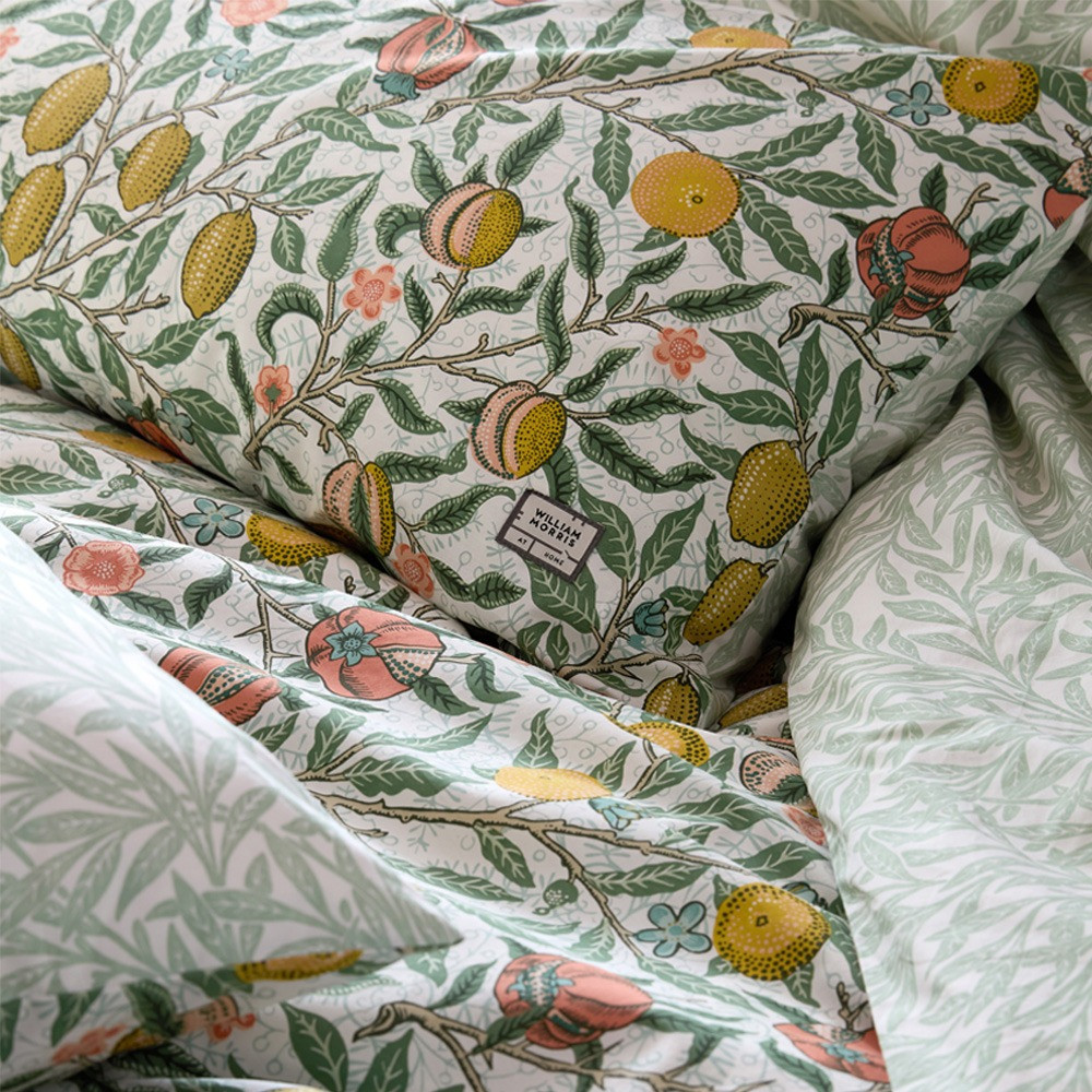 William Morris At Home Fruit Cotton Quilt Cover Set
