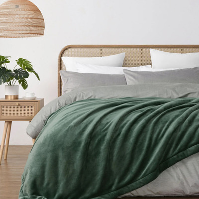 Serene Hudson Fleece and Sherpa Reverse 200 GSM Blanket Leaf
