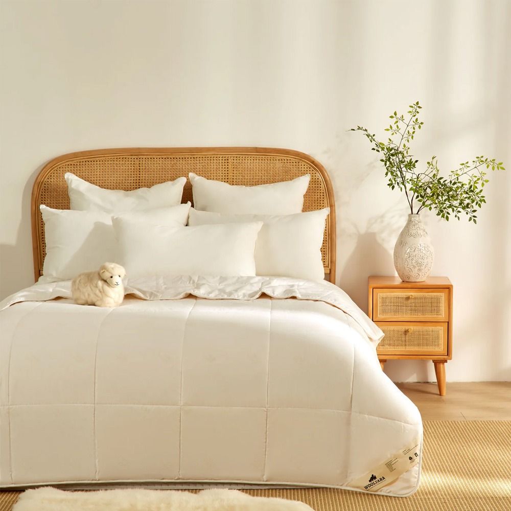 Wooltara Washable Summer Wool Cotton Blend Quilt