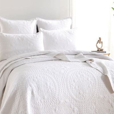 Renee Taylor Asher Jacquard Coverlet Set White