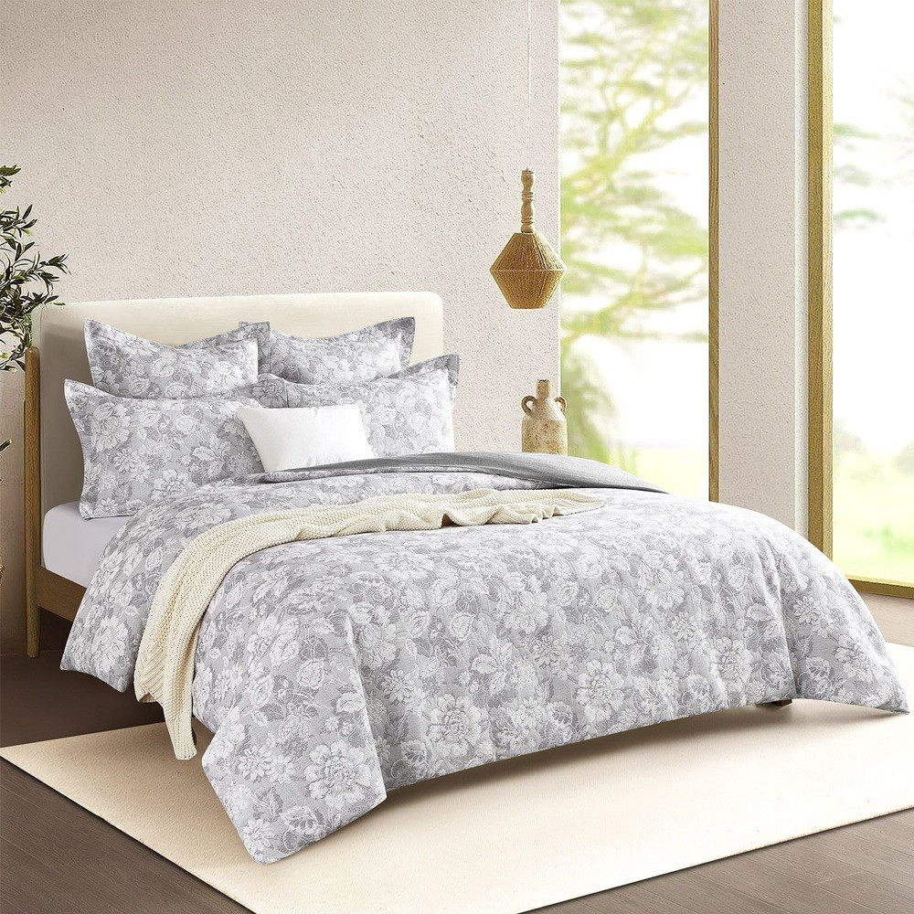 Renee Taylor Sigma Jacquard Quilt Cover Set