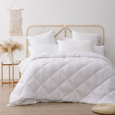 Sleepcare Warm Winter Weight Microfibre Quilt 500 GSM