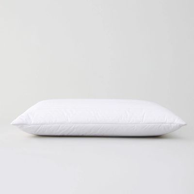 Sheridan Deluxe White Goose Feather and Down Latex Pillow