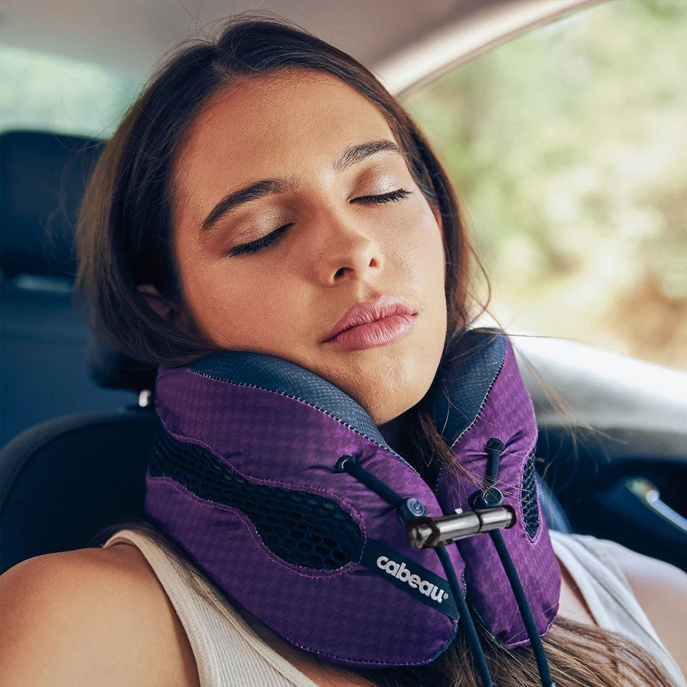 Cabeau Evolution Cool Memory Foam Travel Pillow