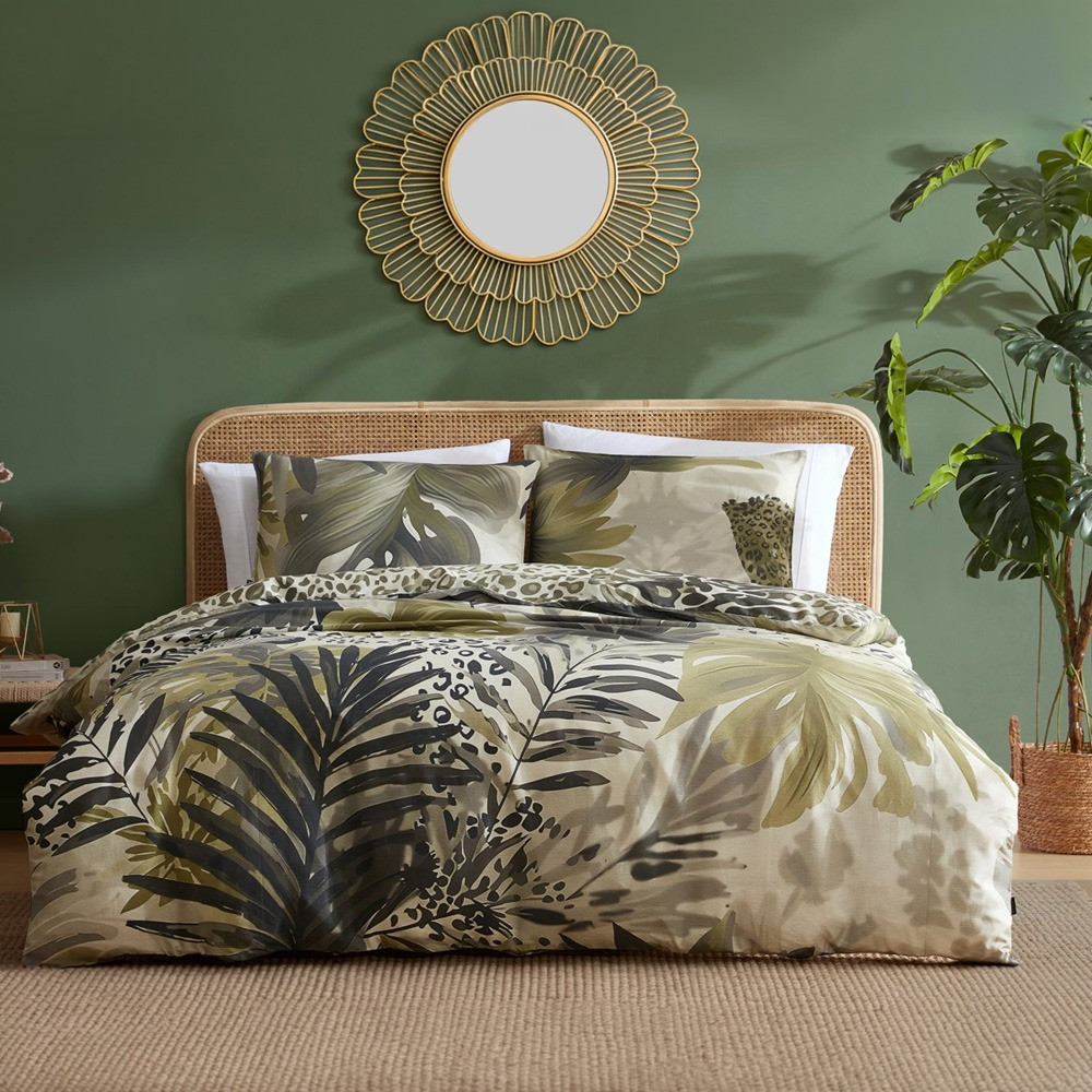 Ardor Home Meridith Cotton Quilt Cover Set in Beige