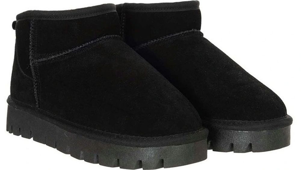 Uggaroo Lucie Mini Platform Slipper Boots Lifestyle