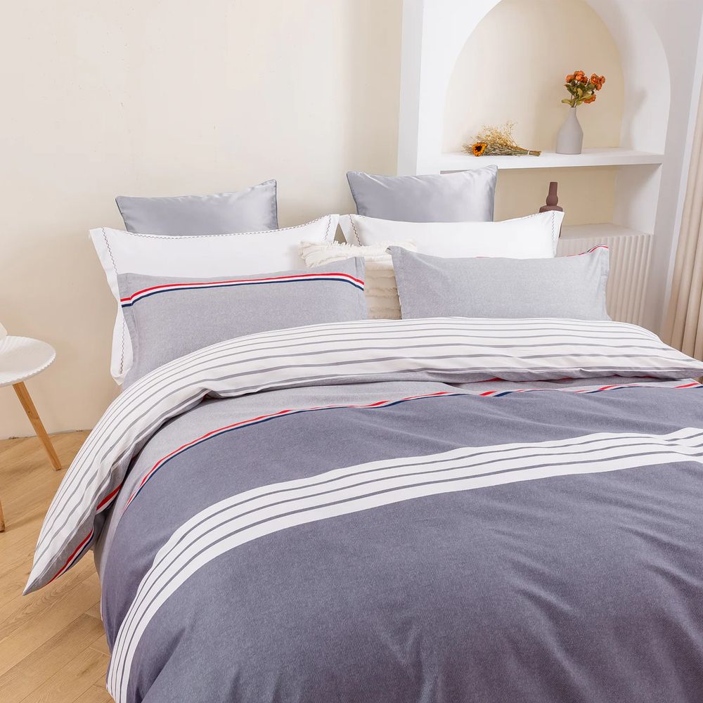 Dreamaker Tommy 100% Cotton Reversible Quilt Cover Set