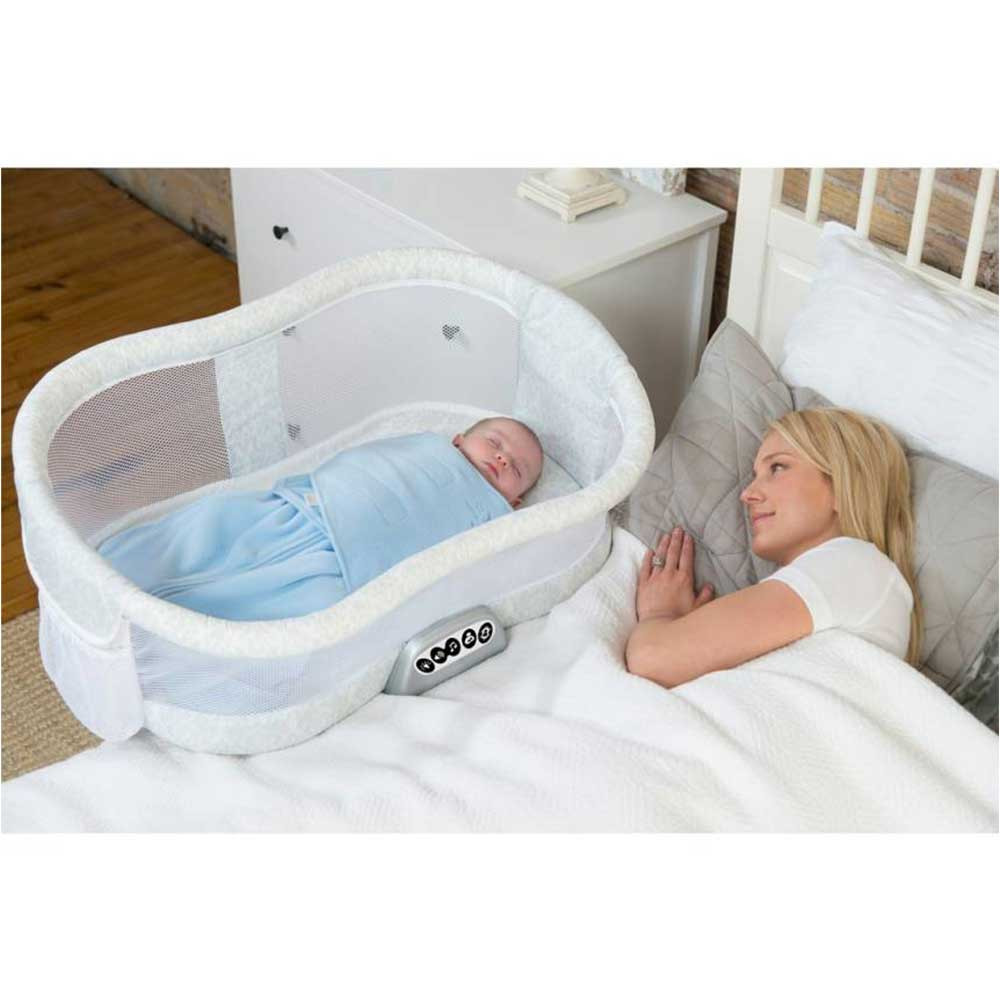 HALO Bassinest Premiere Series Swivel Sleeper Australia | Bedside