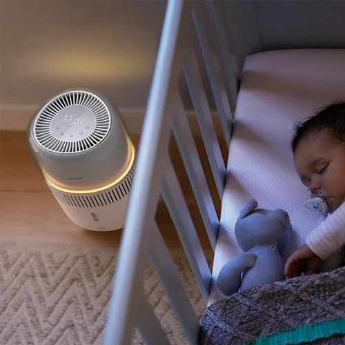 Humidifies the air hygienically