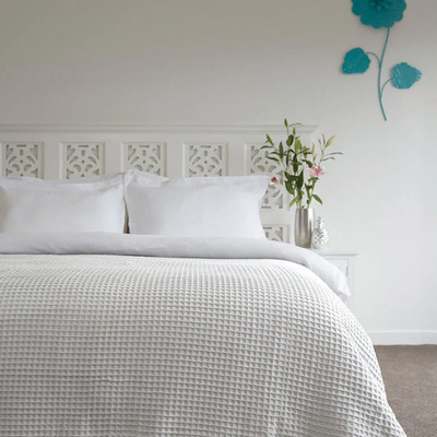 Jenny McLean Super Soft Ardent Waffle Cotton Blanket White Thumbnail