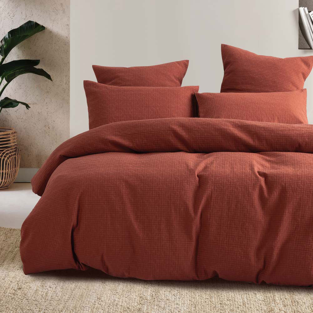 Bambury Trellis Jacquard Reversible Quilt Cover Set