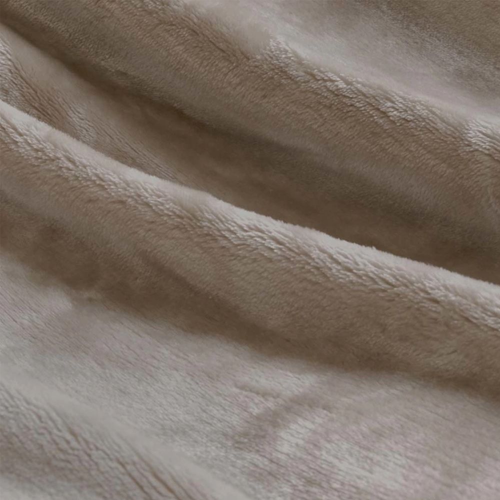 Ardor Boudoir Lucia Luxury Plush Blanket Stone Detail