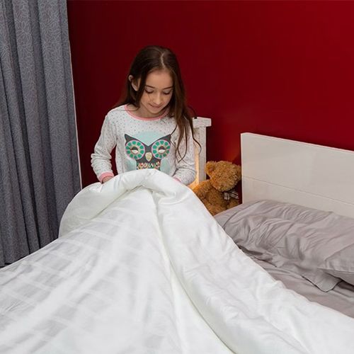 Bambi Ecorenew Ingeo Corn Fibre Long Single Quilt Lifestyle