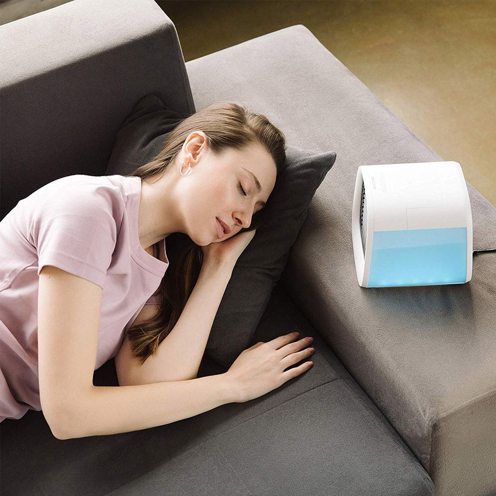 Evapolar evaCHILL Evaporative Personal Air Cooler Lifestyle