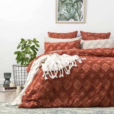 Park Avenue Medallion Cotton Vintage Washed Tufted Quilt Cover Set Auburn