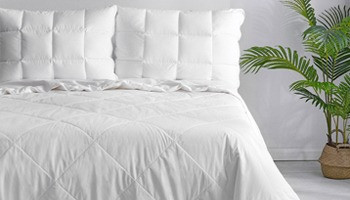 Quilts & bedding
