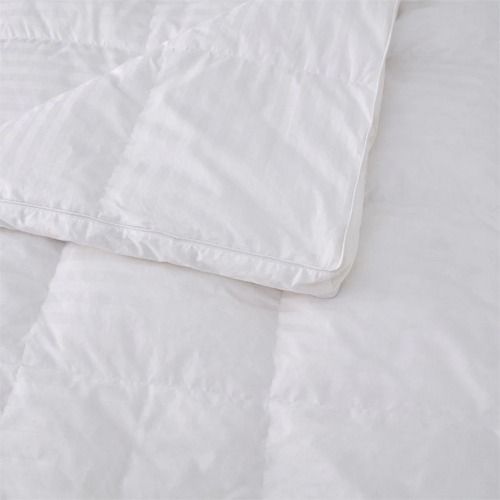 Sheridan Deluxe Goose Down and Feather Quilt