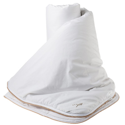 Kelly-And-Windsor_Alpaca-Gold-Product-Left