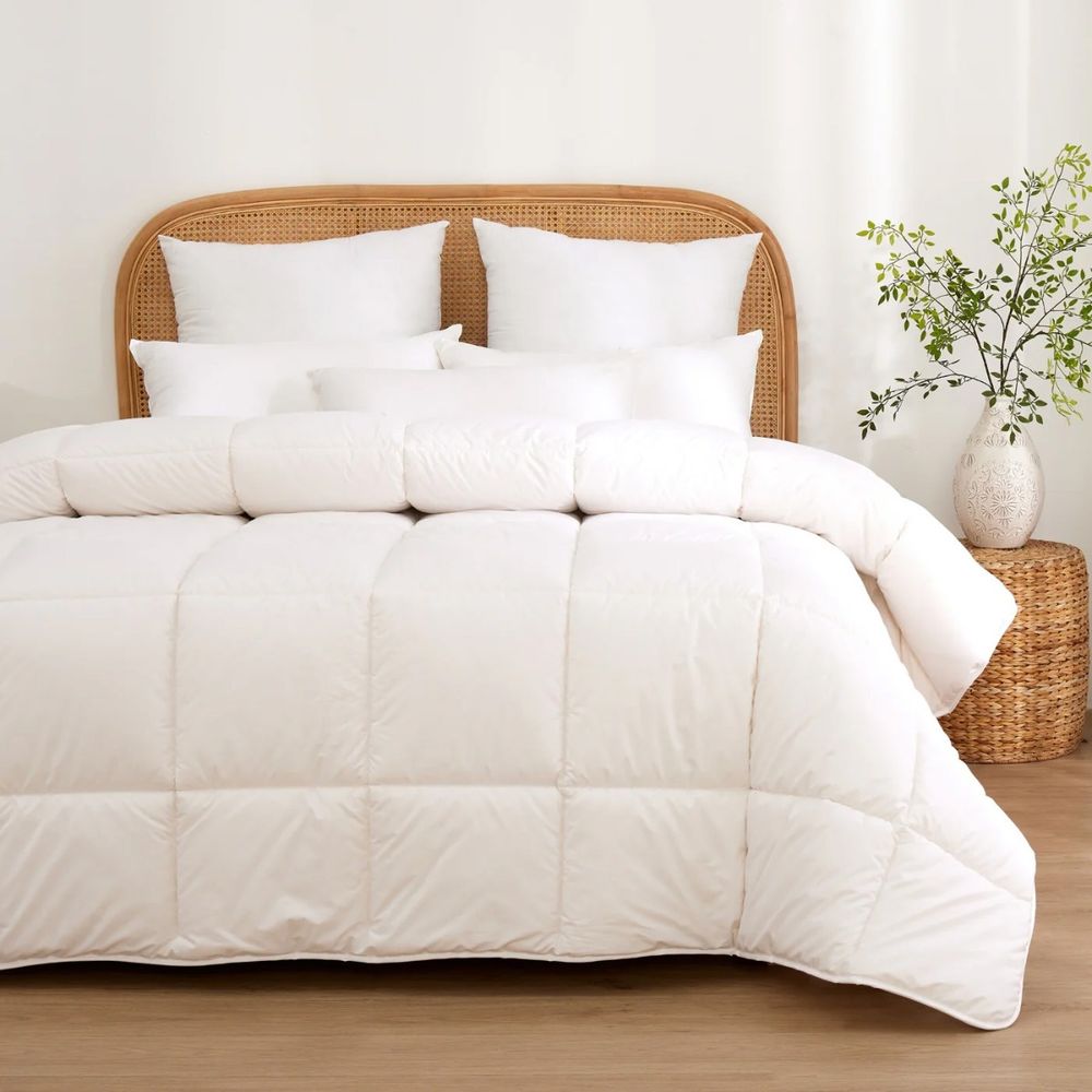 Dreamaker Super Warm 600gsm Australian Washable Wool Quilt