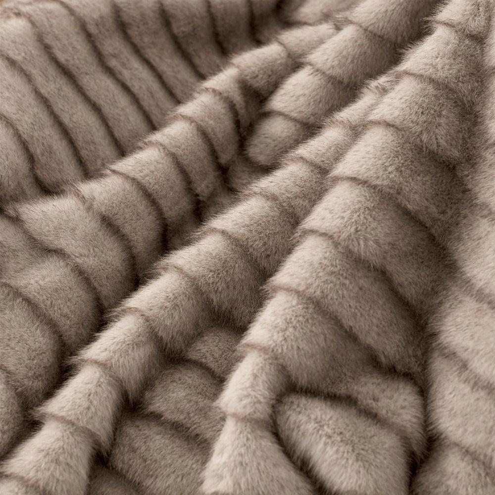 Dreamaker Nara Faux Fur Mink Heated Throw Pillowcases