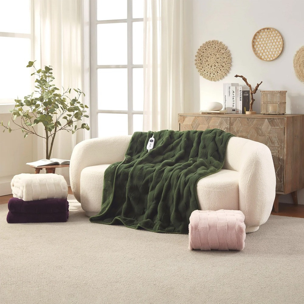 Dreamaker Basketweave Carved Faux Fur Heated Throw Blanket Lifestyle