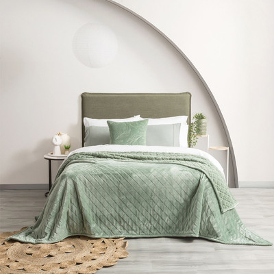 Renee Taylor Heston 480 GSM Ultra Soft Velvet Sherpa Blanket