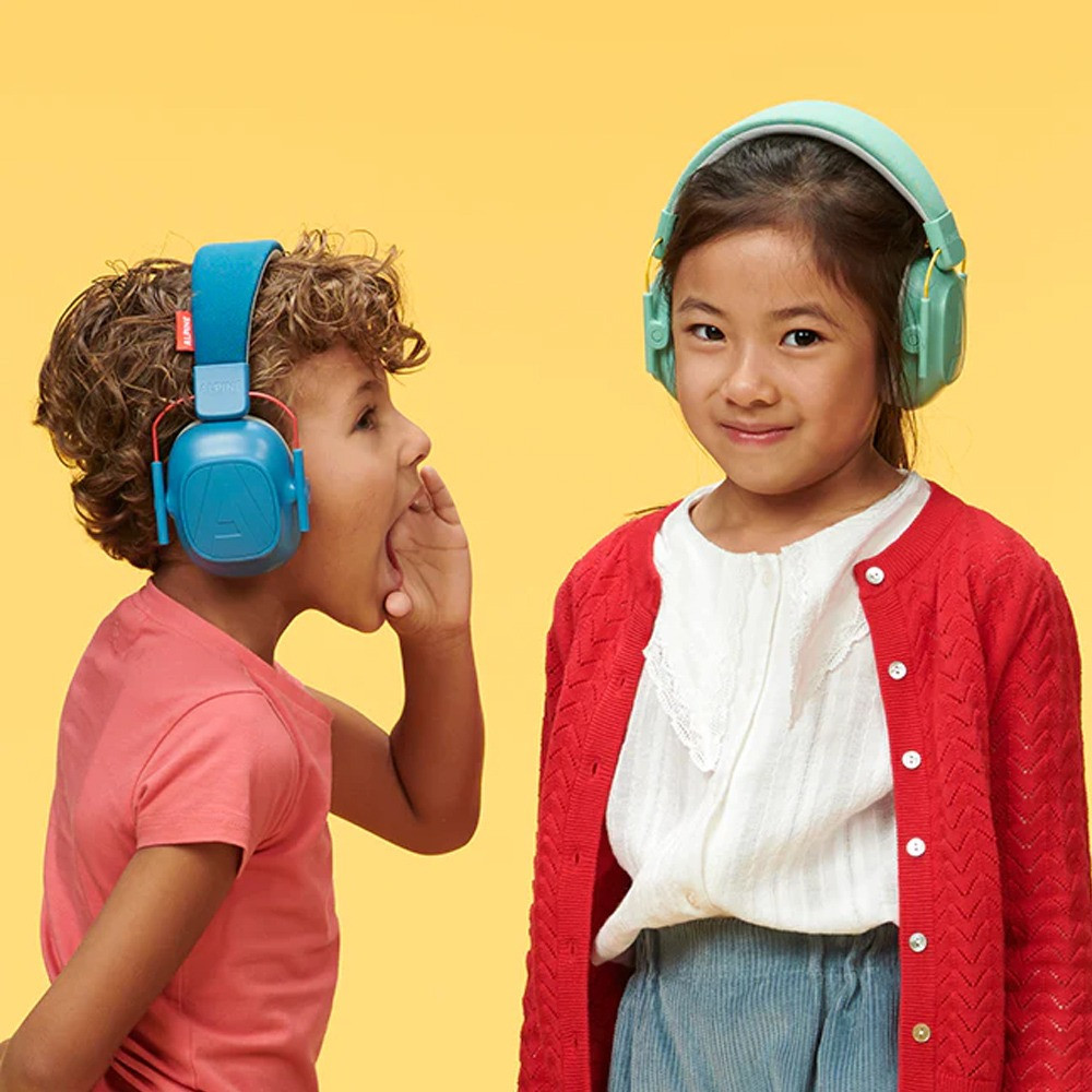 Alpine Muffy Kids Earmuffs Lifestyle
