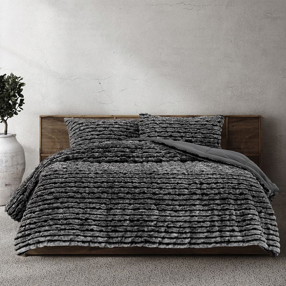 Ardor Boudoir Cole Faux Fur Quilt Cover Set