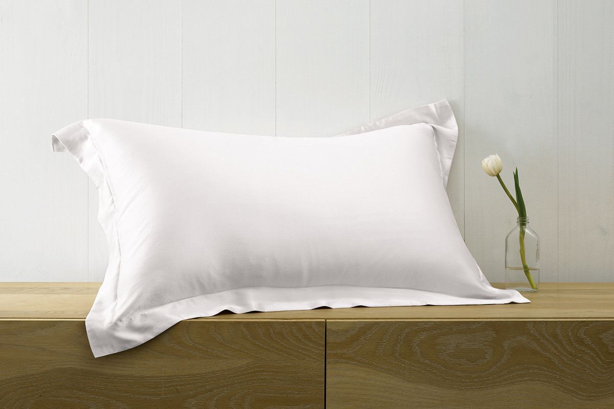 Sheridan Lanham Tailored Silk Pillowcases