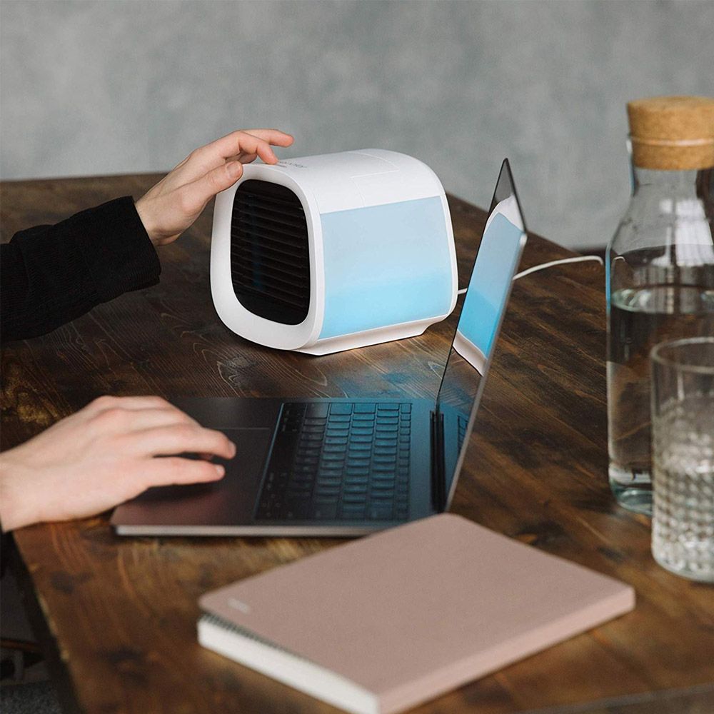 Evapolar evaCHILL Evaporative Personal Air Cooler Lifestyle