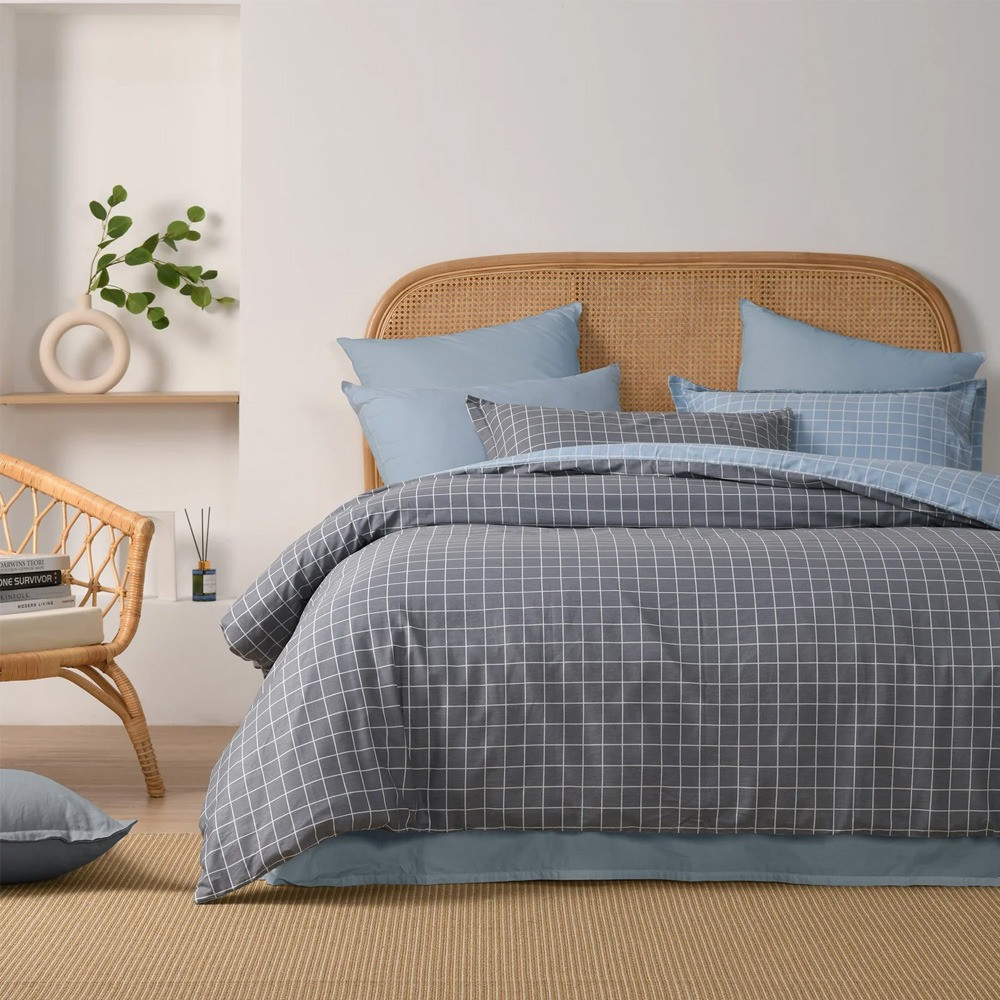 Dreamaker Luca 100% Cotton Reversible Quilt Cover Set Single Bed
