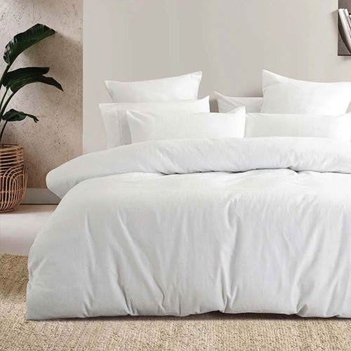 Bambury Ogee Jacquard Quilt Cover Set Feature 1